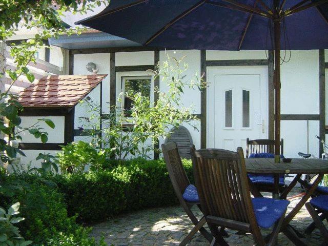 Haus Alexandrine Apartment